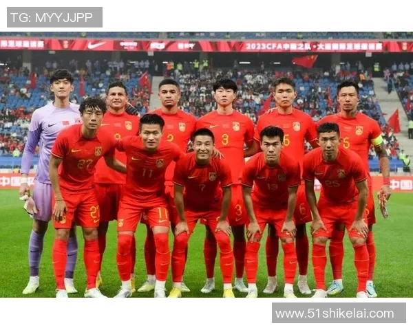 中国足球明星帅哥们的魅力与风采展现，谁是你心中的最佳球员之选